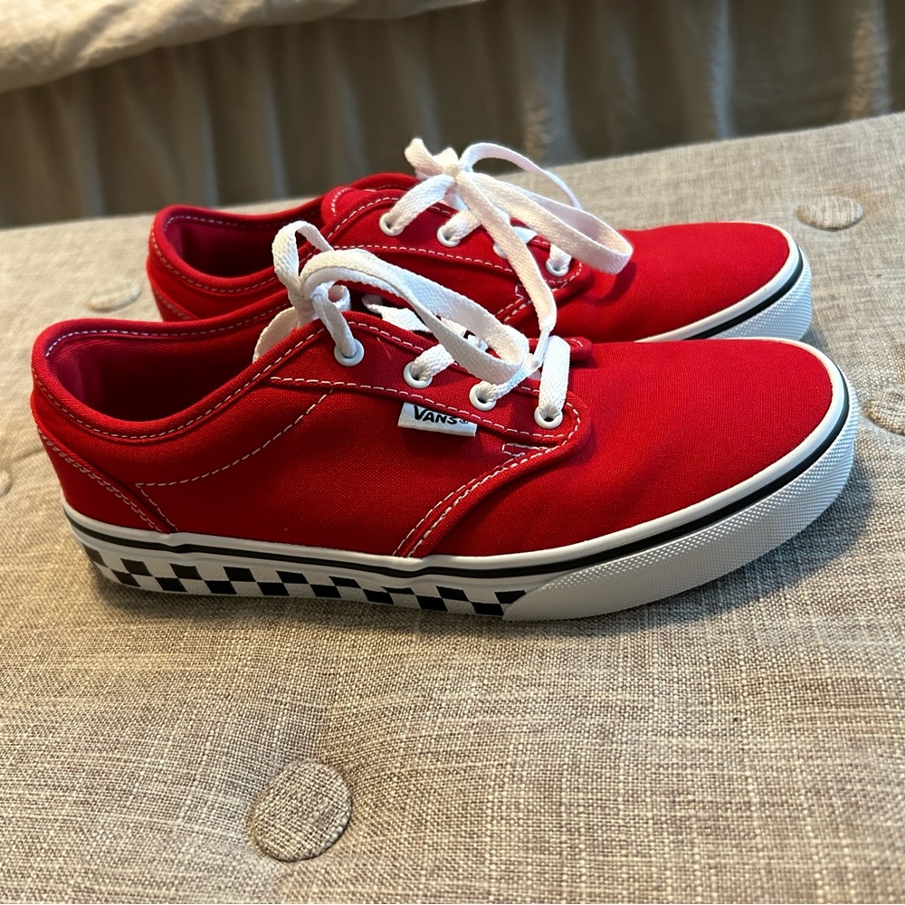 NWOB BOYS VANS